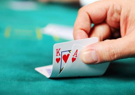 What Makes Certain arab online casinos Stand Out From Competitors