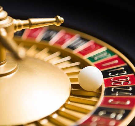 How Poker Hand Strength Works in Online Poker Cambodia