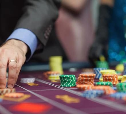Reviewing Immersive Live Dealer Games at an online casino Singapore Platform